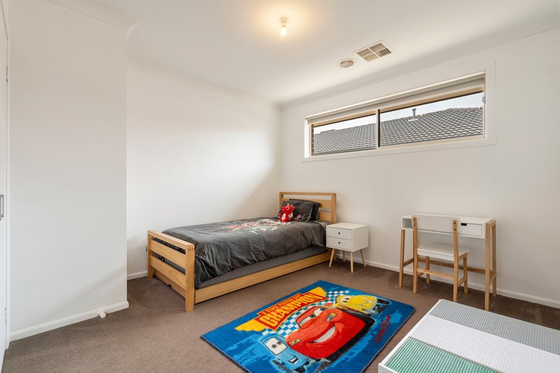 Photo - 21 Golf Links Drive, Beveridge VIC 3753 - Image 25