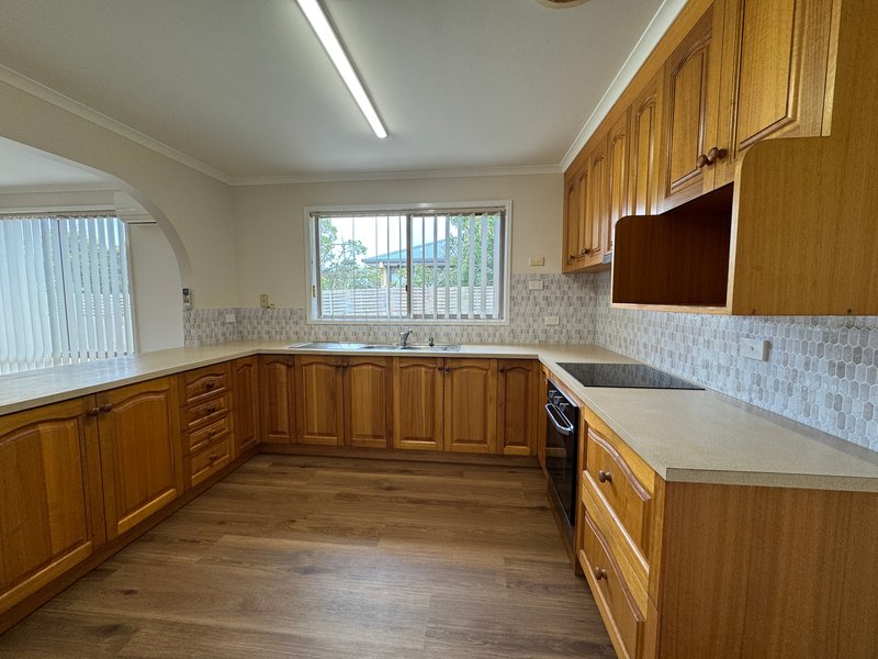 Photo - 21 Golf Street, Inverloch VIC 3996 - Image 4