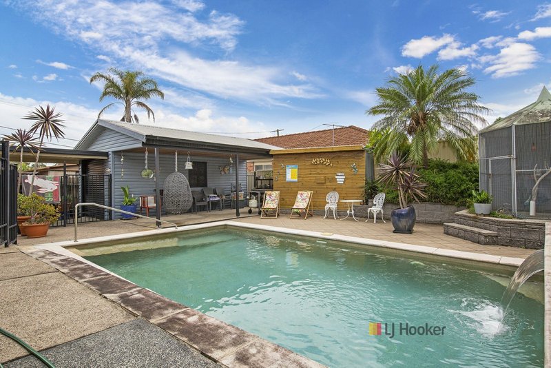 Photo - 21 Goorama Avenue, San Remo NSW 2262 - Image 3