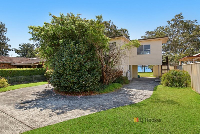 Photo - 21 Grace Street, Mannering Park NSW 2259 - Image 3