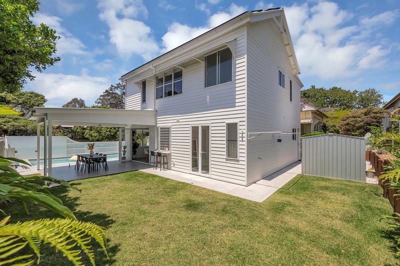 Photo - 21 Gramere Avenue, Ashgrove QLD 4060 - Image 10