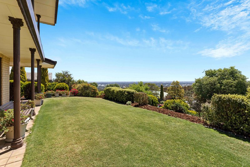 Photo - 21 Greenridge Court, Wynn Vale SA 5127 - Image 2