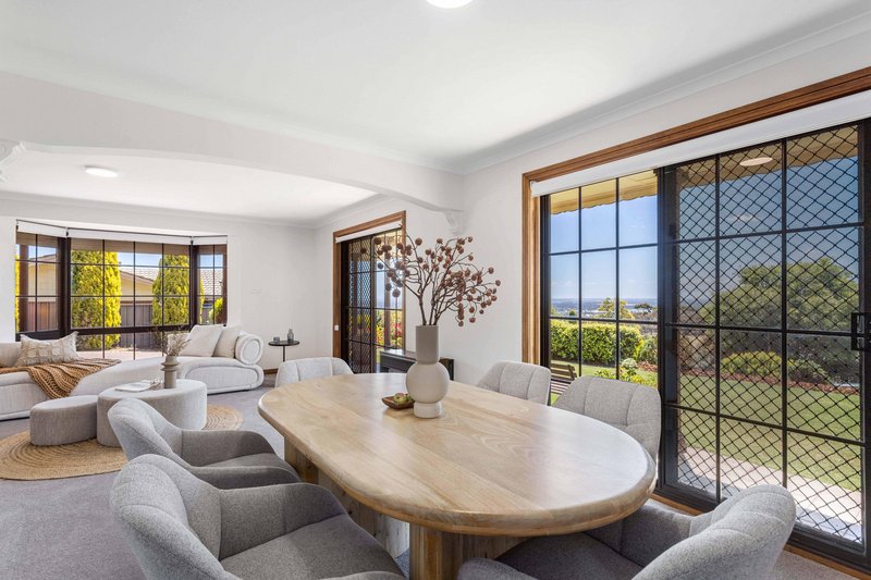 Photo - 21 Greenridge Court, Wynn Vale SA 5127 - Image 7