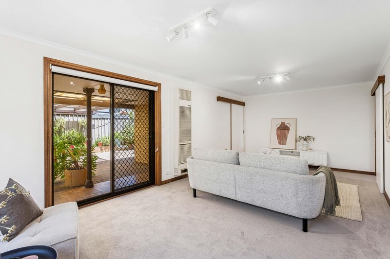 Photo - 21 Greenridge Court, Wynn Vale SA 5127 - Image 11