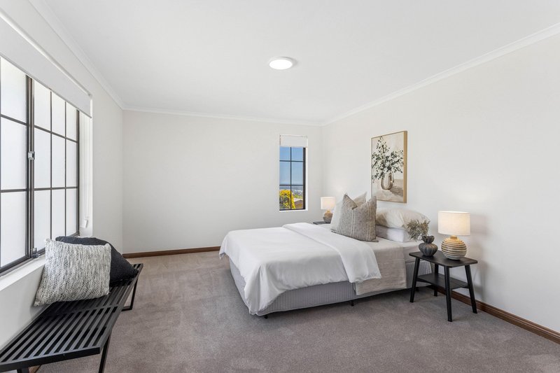 Photo - 21 Greenridge Court, Wynn Vale SA 5127 - Image 13