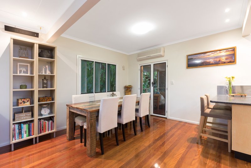 Photo - 21 Gresford Street, Chermside West QLD 4032 - Image 6