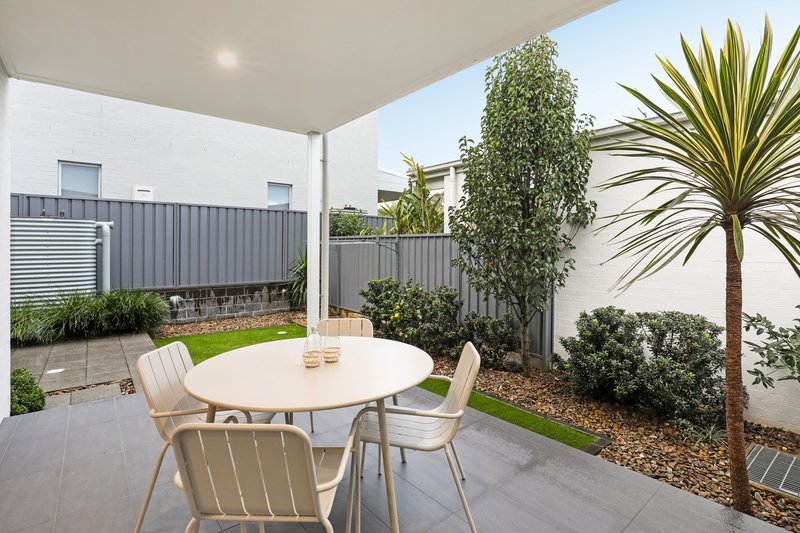 Photo - 21 Harbour Boulevard, Shell Cove NSW 2529 - Image 10