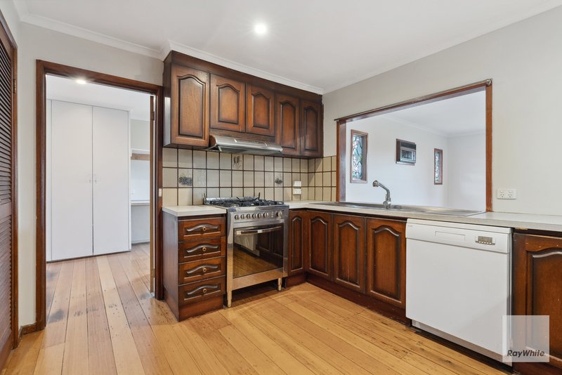 Photo - 21 Harefield Crescent, Kealba VIC 3021 - Image 5