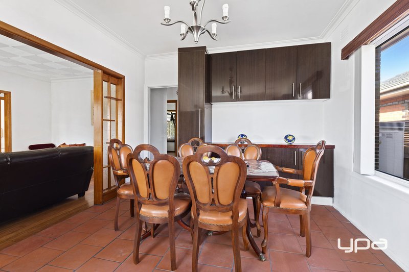 Photo - 21 Harris Street, St Albans VIC 3021 - Image 5