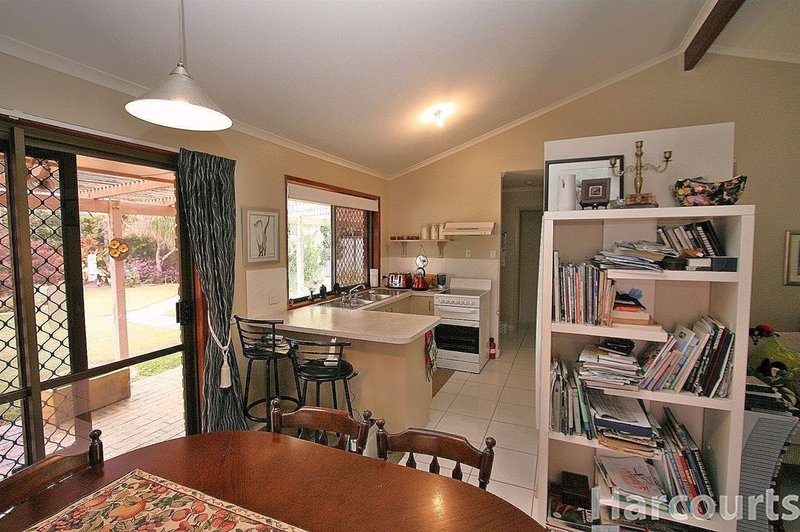 Photo - 21 Hawaii Cres , Banksia Beach QLD 4507 - Image 8