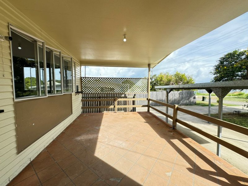 Photo - 21 Hay Street, Bowen QLD 4805 - Image 15