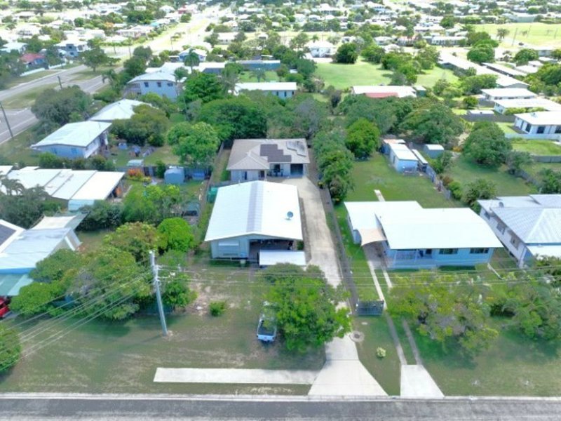 Photo - 21 Hay Street, Bowen QLD 4805 - Image 16