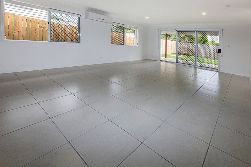 Photo - 2/1 Hayes Street, Raceview QLD 4305 - Image 4