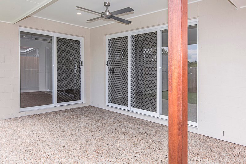 Photo - 2/1 Hayes Street, Raceview QLD 4305 - Image 6