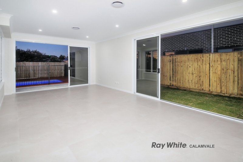 Photo - 21 Headway Street, Nerang QLD 4211 - Image 9
