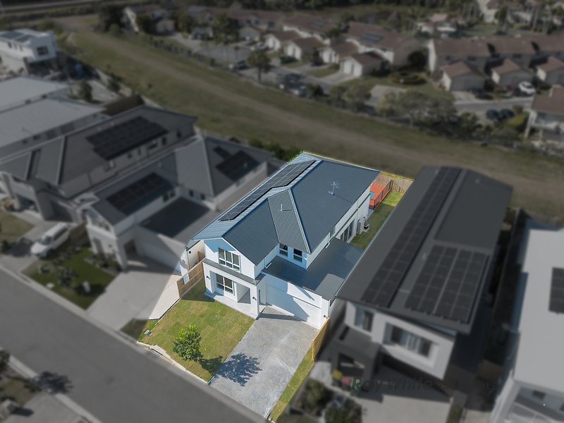 Photo - 21 Headway Street, Nerang QLD 4211 - Image 23