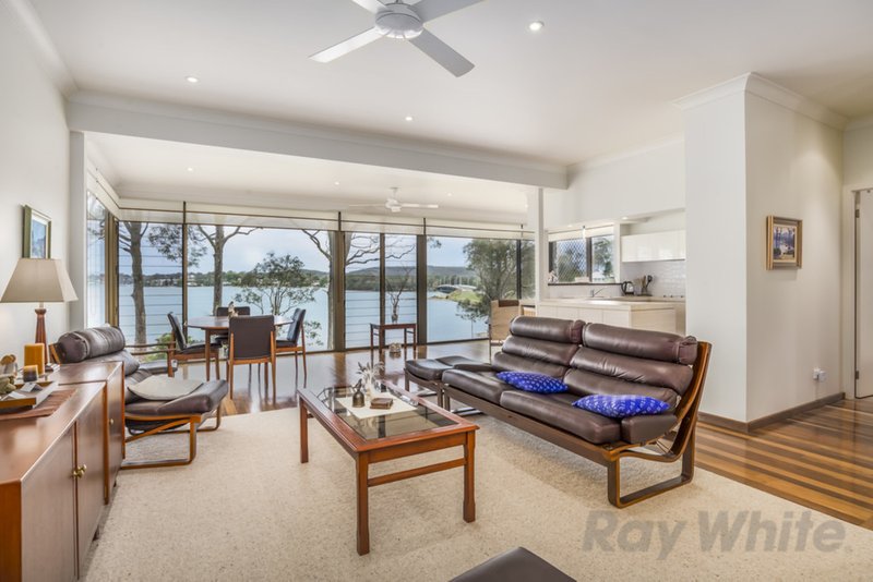 Photo - 21 Hely Street, Fennell Bay NSW 2283 - Image 6