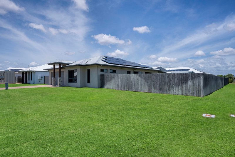 Photo - 21 Henderson Street, Mount Low QLD 4818 - Image 29