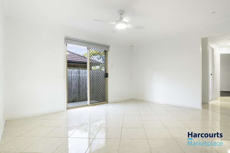 Photo - 21 Henry Samuel Drive, Redbank Plains QLD 4301 - Image 5