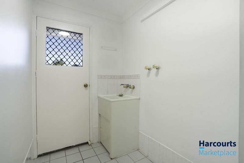Photo - 21 Henry Samuel Drive, Redbank Plains QLD 4301 - Image 10