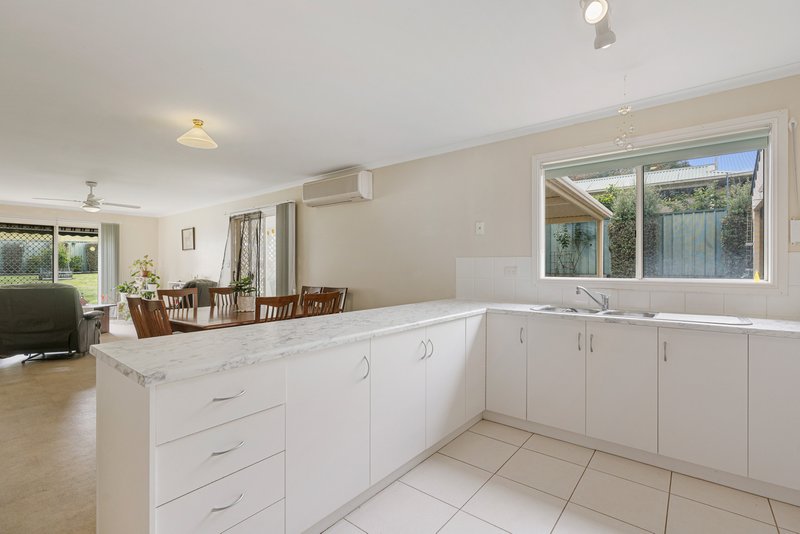 Photo - 21 Higgins Street, Encounter Bay SA 5211 - Image 3