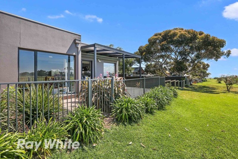 Photo - 2/1 High Ridge Drive, Clifton Springs VIC 3222 - Image 4