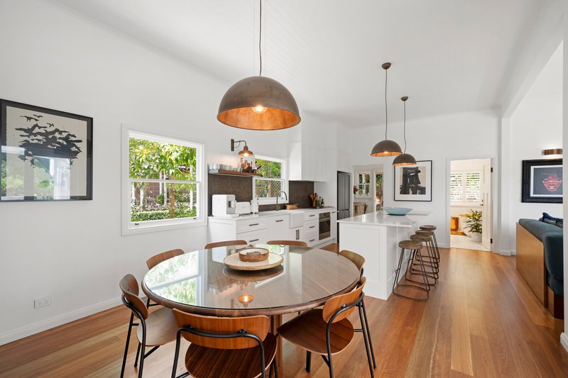 Photo - 21 High View Road, Pretty Beach NSW 2257 - Image 2