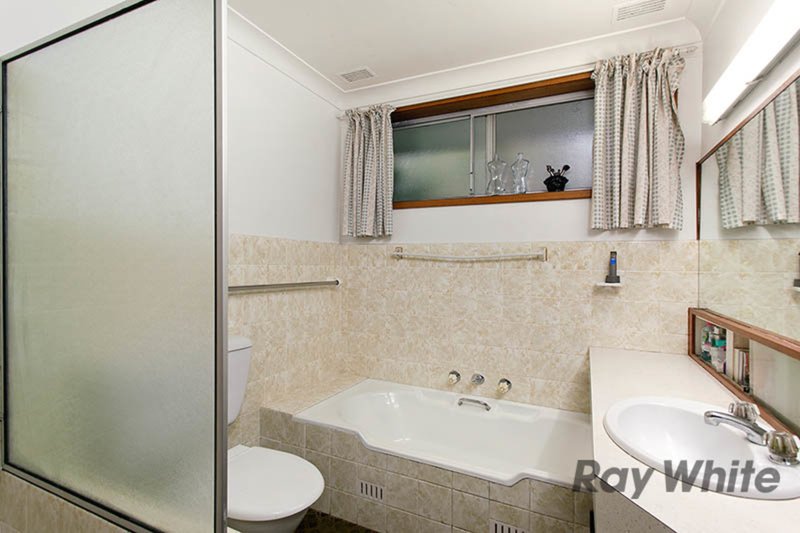 Photo - 21 Hilltop Avenue, Wollongong NSW 2500 - Image 7