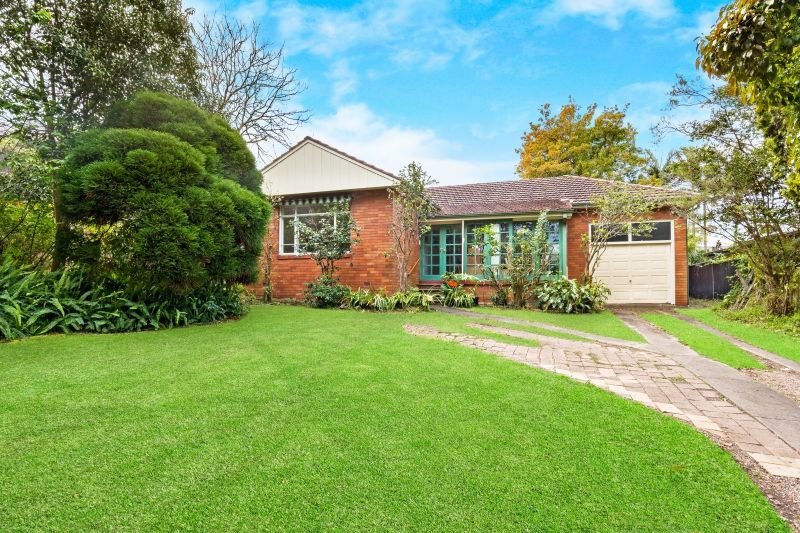 Photo - 21 Hinemoa Avenue, Normanhurst NSW 2076 - Image 5