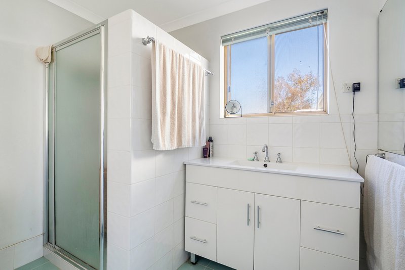 Photo - 21 Hokin Street, Waikiki WA 6169 - Image 11