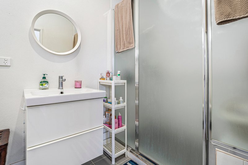 Photo - 21 Hokin Street, Waikiki WA 6169 - Image 23