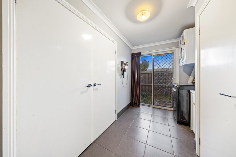 Photo - 21 Hollywell Road, Clyde North VIC 3978 - Image 13