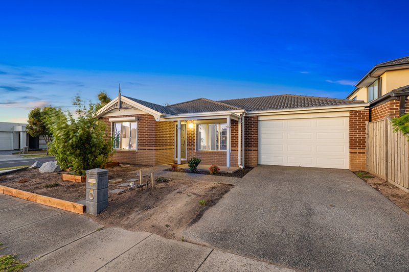 Photo - 21 Hollywell Road, Clyde North VIC 3978 - Image 19