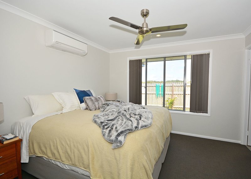 Photo - 21 Honey Myrtle Close, Burrum Heads QLD 4659 - Image 8