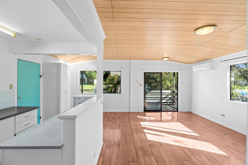 Photo - 21 Hope Street, Kingston QLD 4114 - Image 9