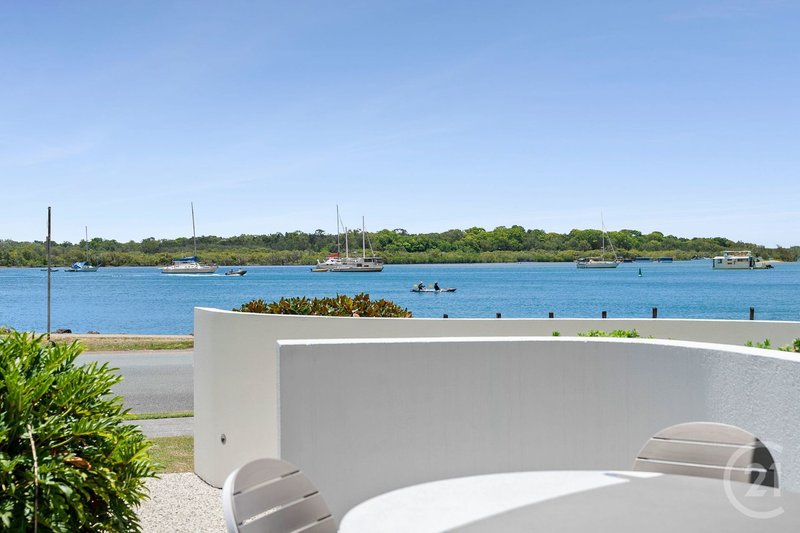 Photo - 2/1 Howard Street, Noosaville QLD 4566 - Image 6