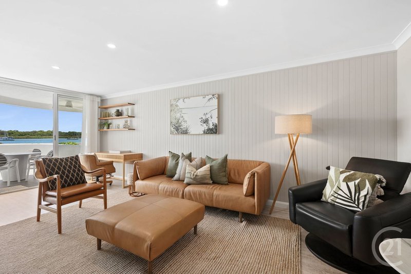 Photo - 2/1 Howard Street, Noosaville QLD 4566 - Image 8