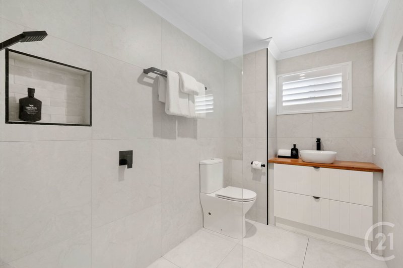 Photo - 2/1 Howard Street, Noosaville QLD 4566 - Image 15
