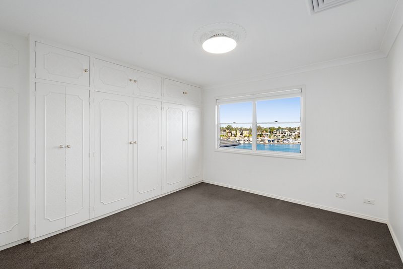 Photo - 21 Huntleys Point Road, Huntleys Point NSW 2111 - Image 9
