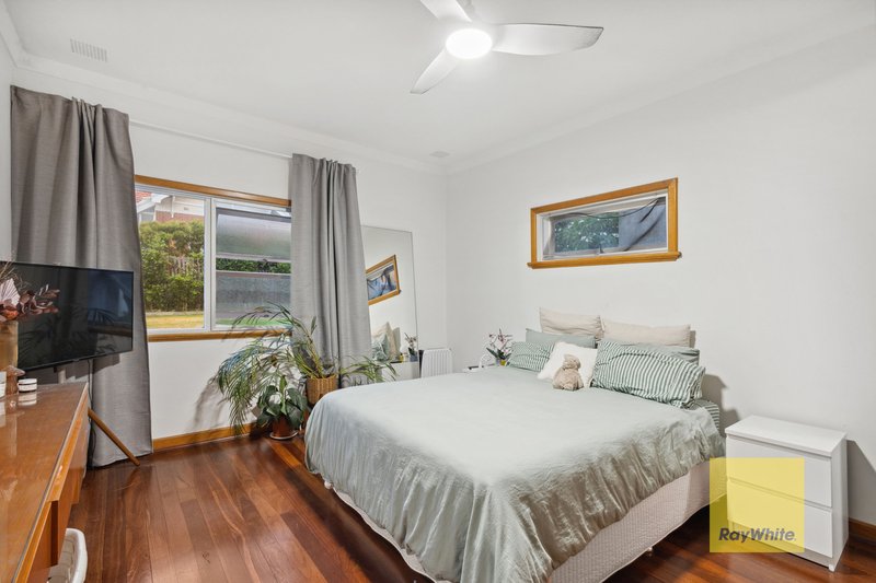 Photo - 21 Hurstford Close, Peppermint Grove WA 6011 - Image 9