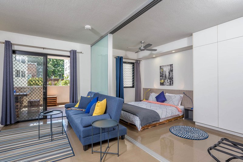 Photo - 2/1 Hurworth Street, Bowen Hills QLD 4006 - Image 4