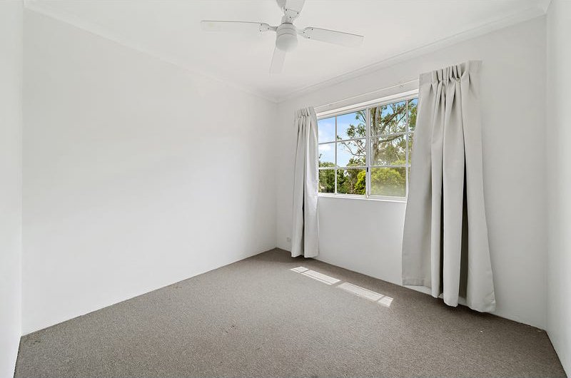 Photo - 2/1 Hybon Avenue, Queanbeyan East NSW 2620 - Image 8