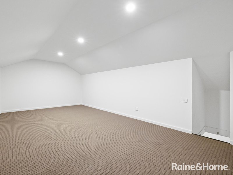 Photo - 21 Ignatius Place, Kelso NSW 2795 - Image 14