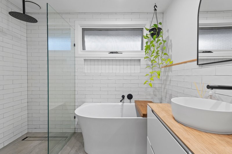 Photo - 21 Illawara Crescent, Bayswater North VIC 3153 - Image 8