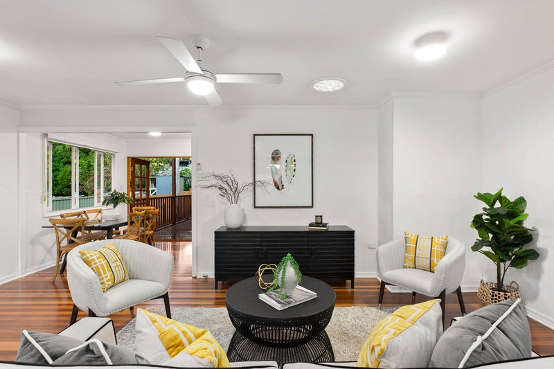 Photo - 21 Illawarra Street, Everton Park QLD 4053 - Image 3