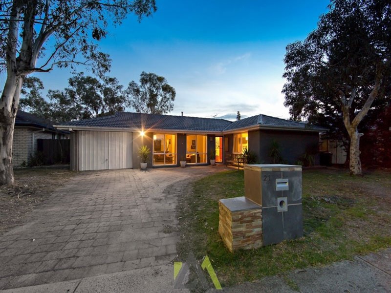 21 Illawong Court, Patterson Lakes VIC 3197