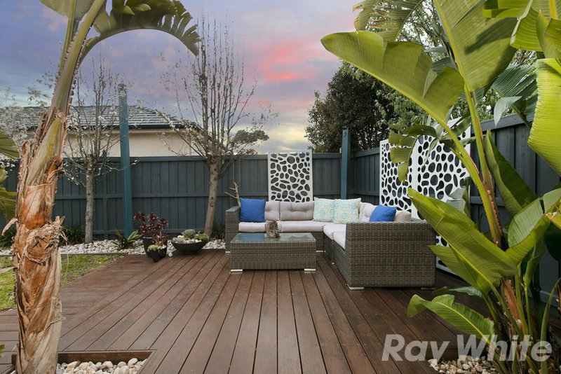 Photo - 21 Island Point Avenue, Waterways VIC 3195 - Image 11