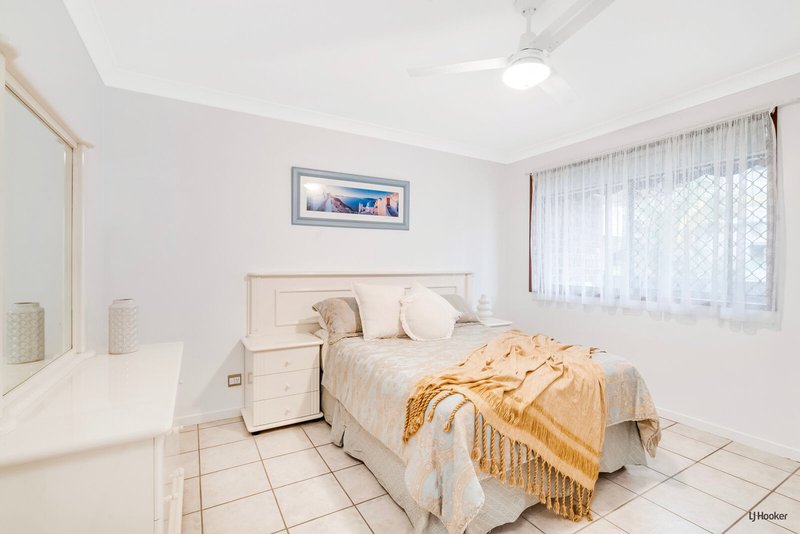 Photo - 2/1 Jacaranda Avenue, Tweed Heads West NSW 2485 - Image 7