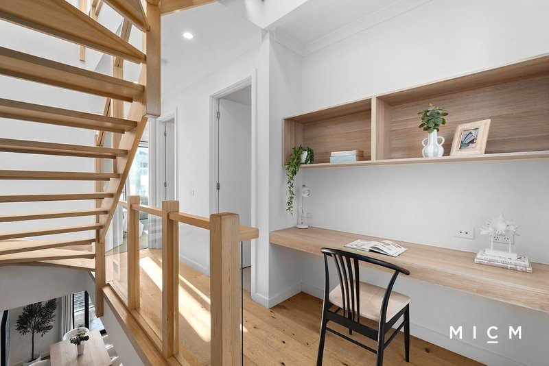 Photo - 21 Jago Road, Port Melbourne VIC 3207 - Image 3