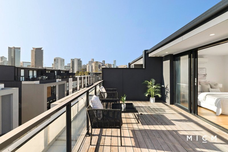 Photo - 21 Jago Road, Port Melbourne VIC 3207 - Image 13